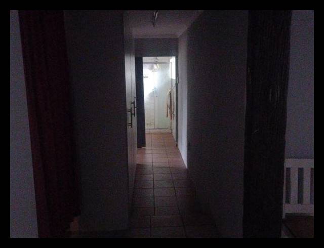 3 BEDROOM HOUSE FOR SALE IN KEMPTON PARK